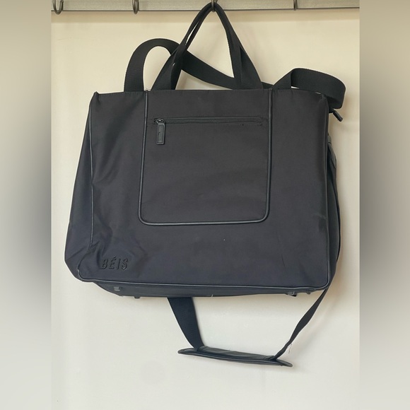 BEIS Sleek East West Tote in Black - Picture 2 of 11